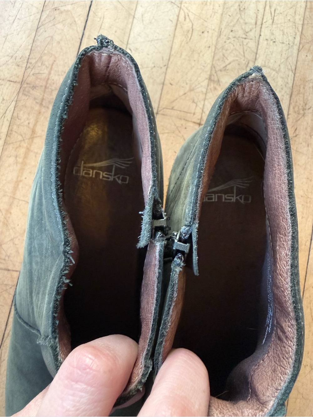 DANSKO Olive Maria Nubuck Clogs Ankle Booties Zip Up 39 - Picture 10 of 13